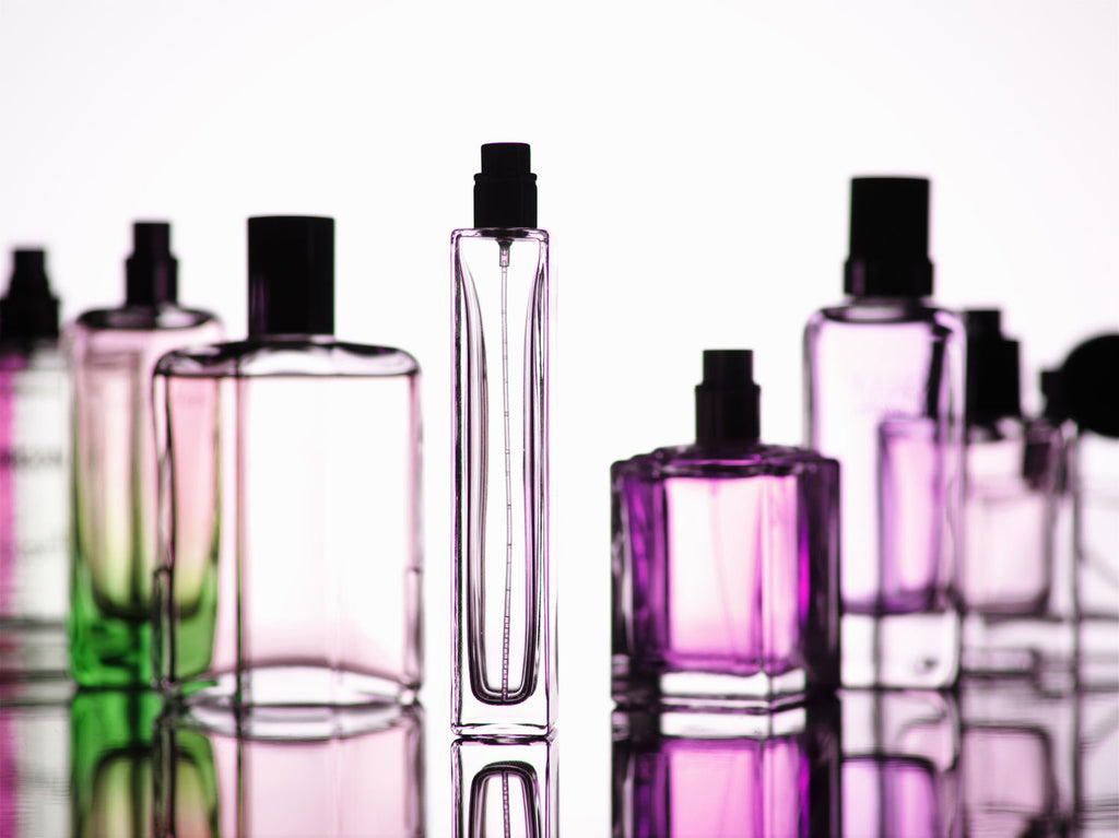 Should you Buy Perfume Samples instead of Full Bottles?– Parfumery LTD